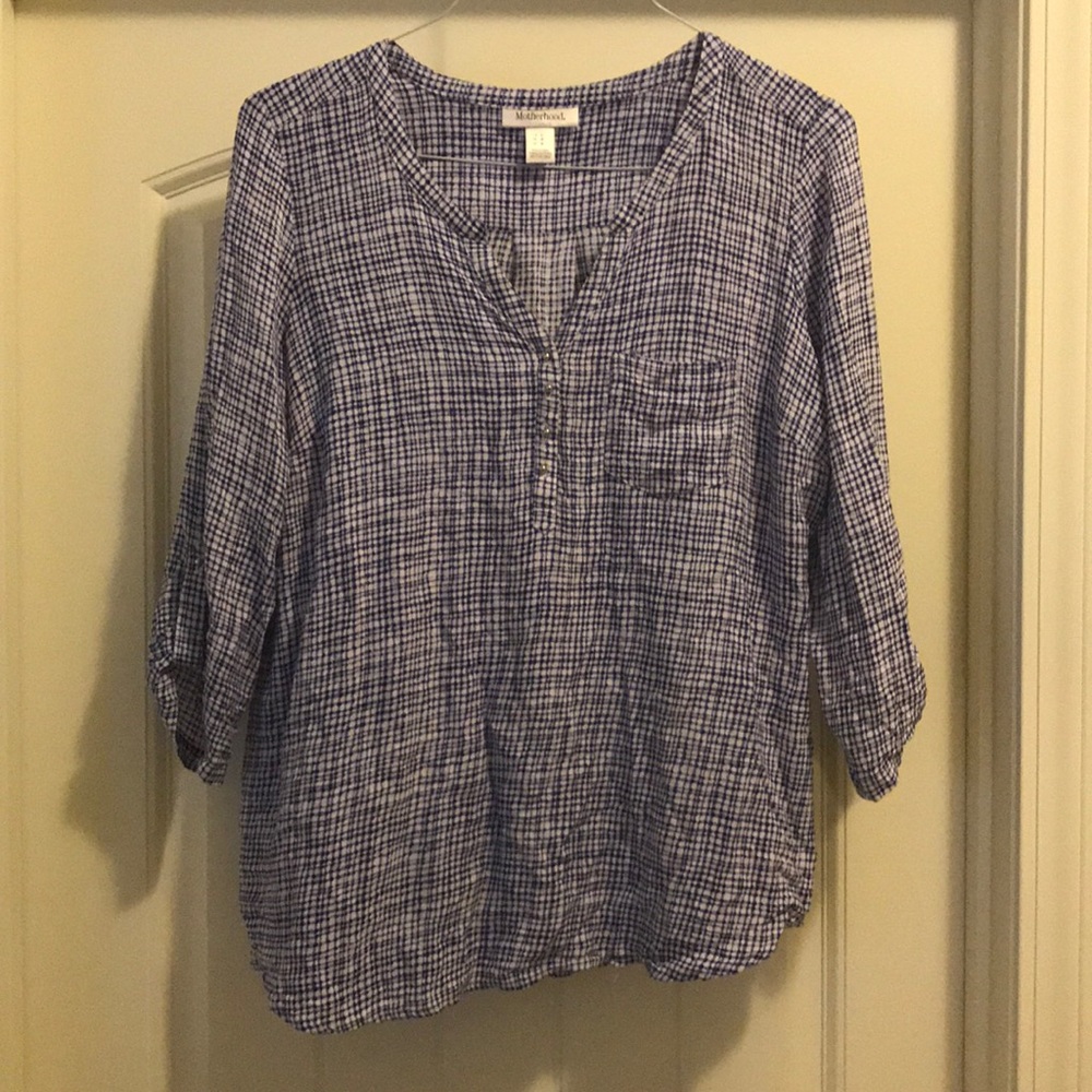 Checkered maternity blouse